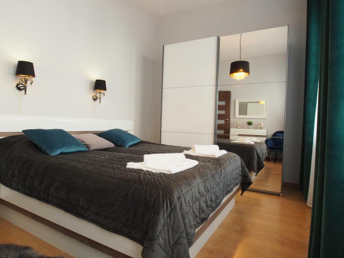 Grand-Tourist Amber Rose Apartment Gdansk Bagian luar foto
