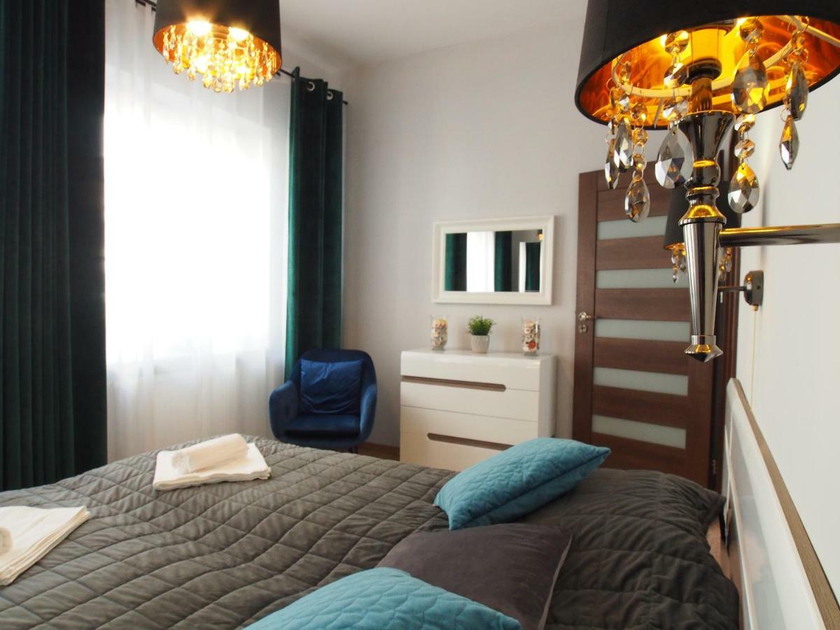 Grand-Tourist Amber Rose Apartment Gdansk Bagian luar foto